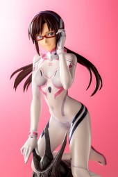 Mari Makinami White Plugsuit ver.