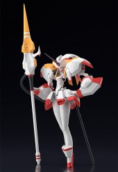 MODEROID Strelitzia(re-run)